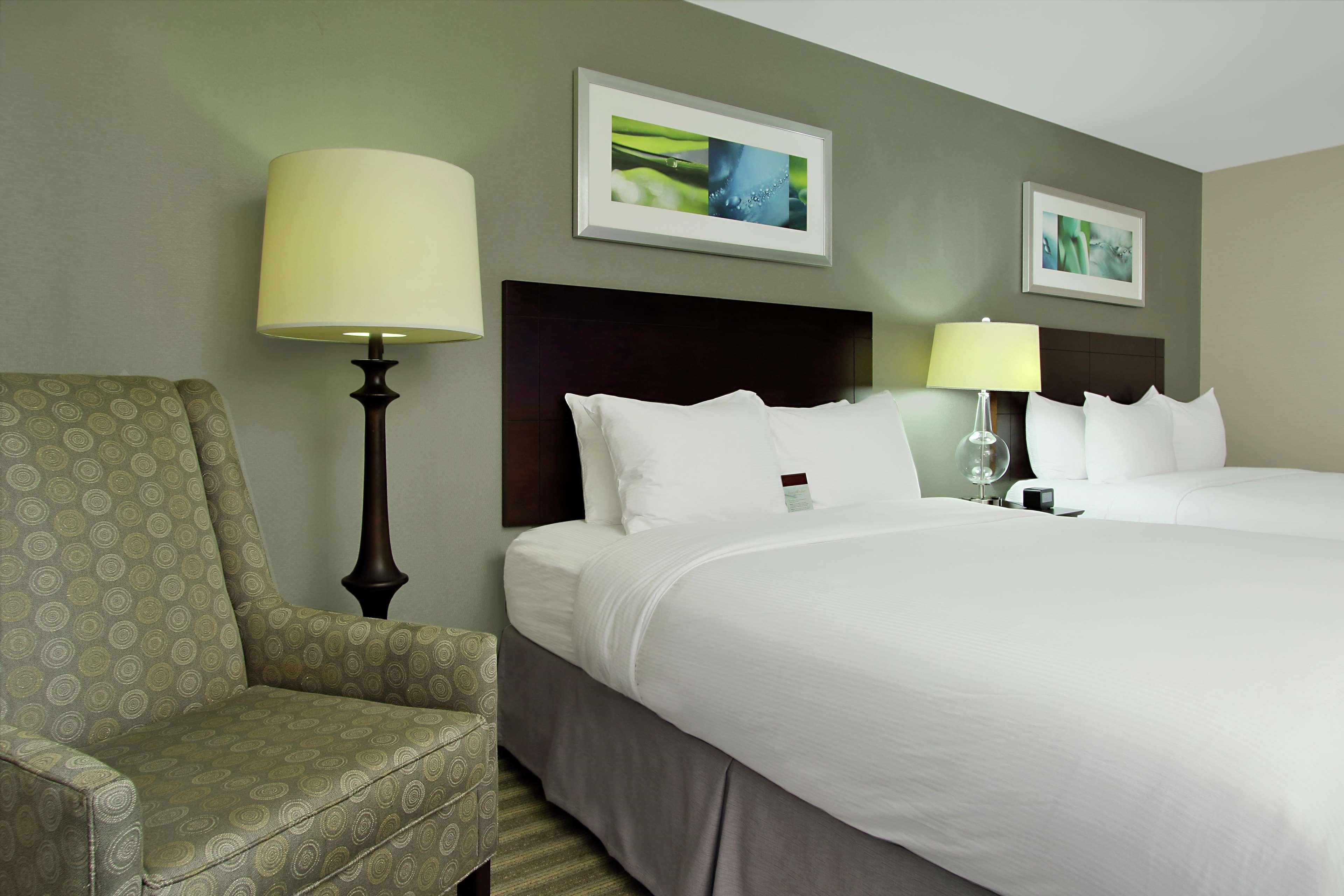 Hotel Doubletree By Hilton Newark Exterior foto