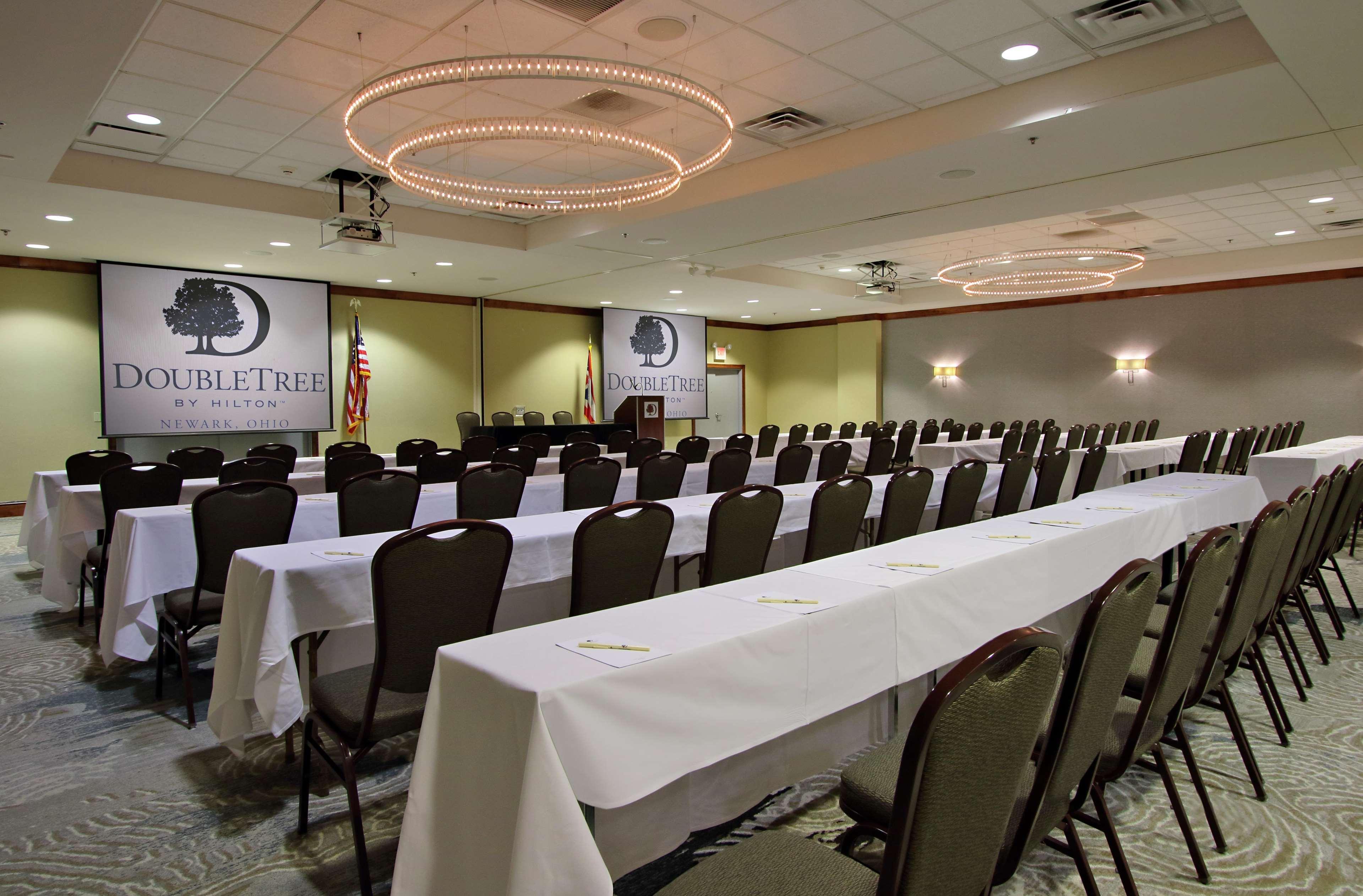 Hotel Doubletree By Hilton Newark Exterior foto